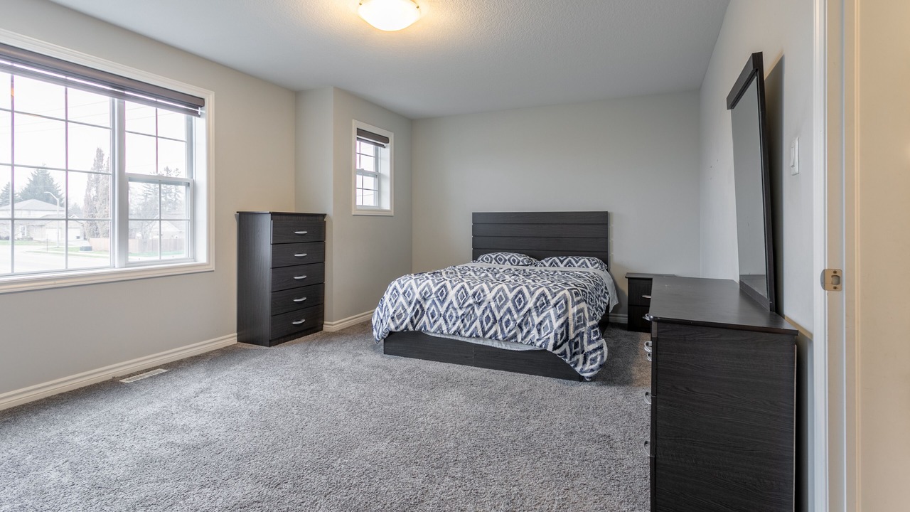 Photo of Bedroom in Ingersoll