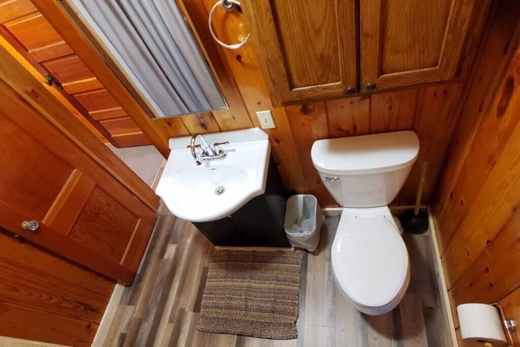 Photo of Bathroom in Ray