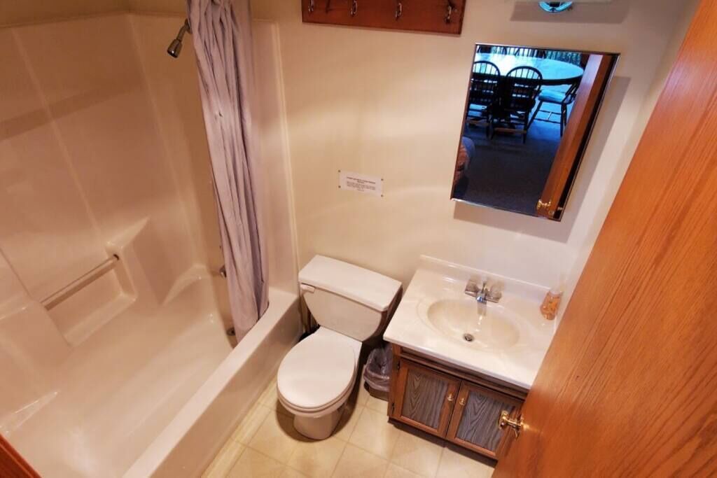 Photo of Bathroom in Ray