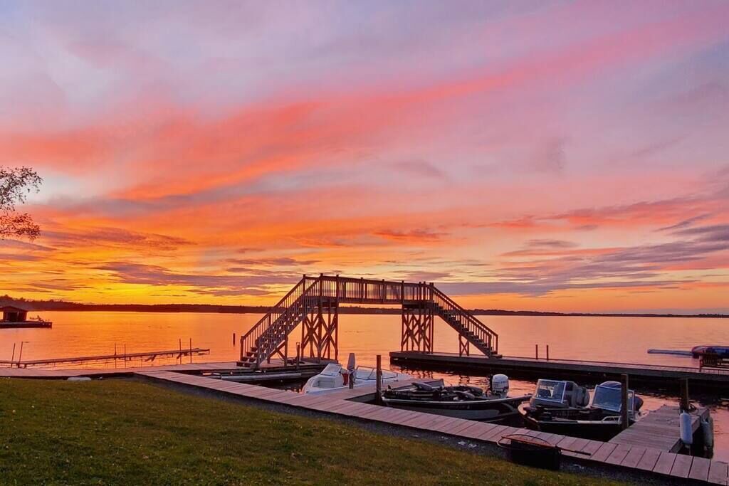 Photo of Outdoor in Ray
