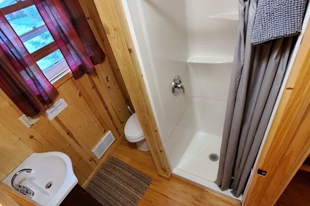 Photo of Bathroom in Ray