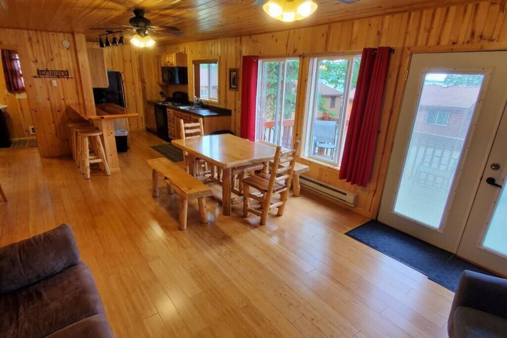 Photo of Livingroom in Ray