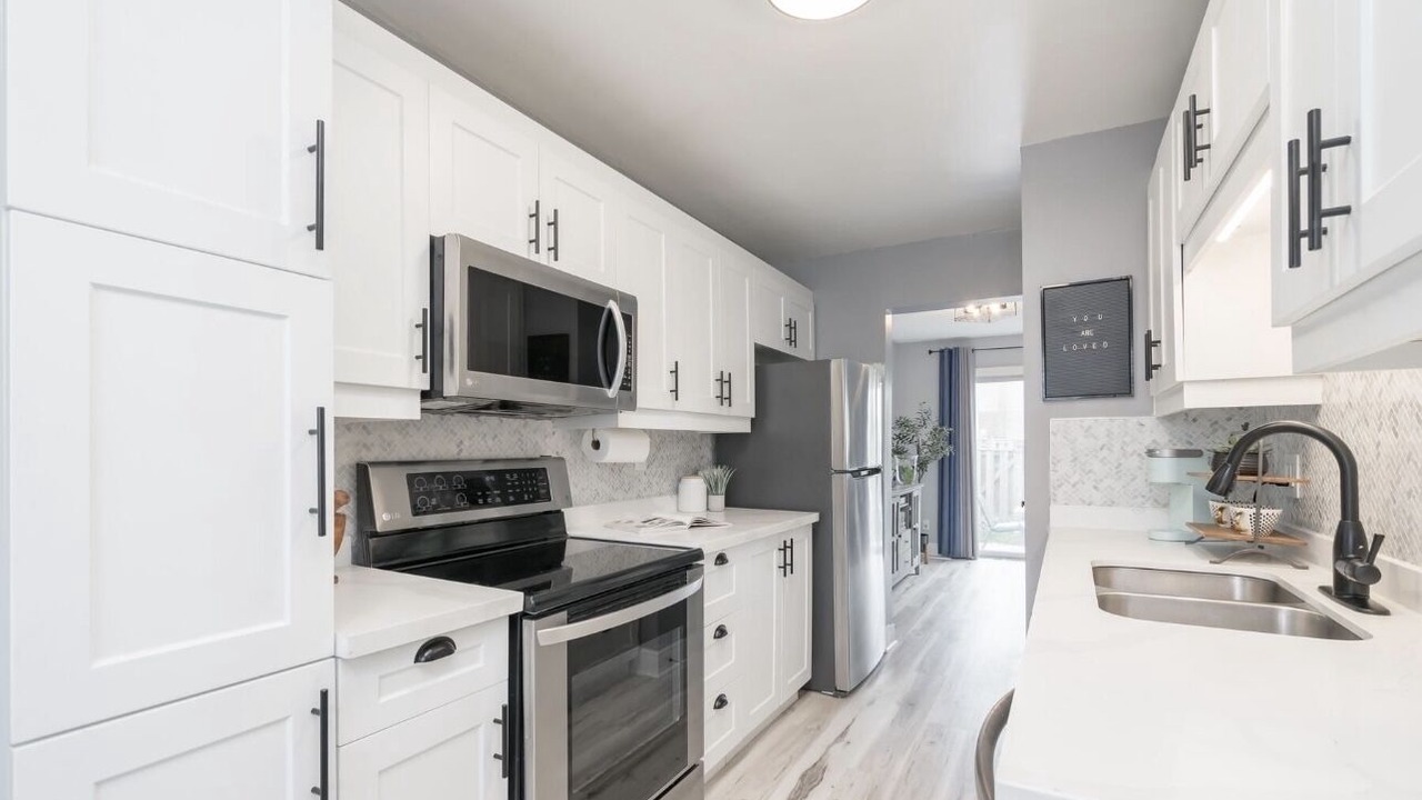 Photo of Kitchen in Bramalea