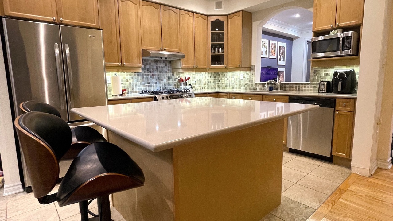 Photo of Kitchen in Clairlea - Birchmount