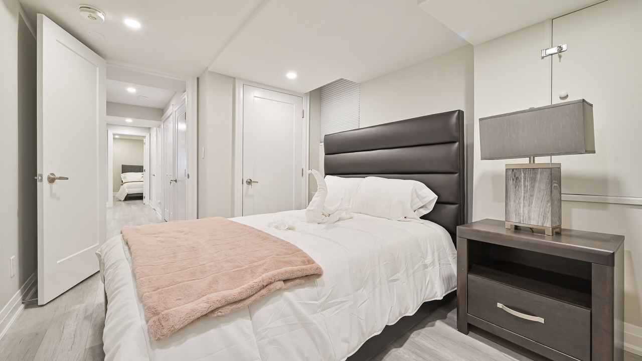 Photo of Bedroom in Hurontario