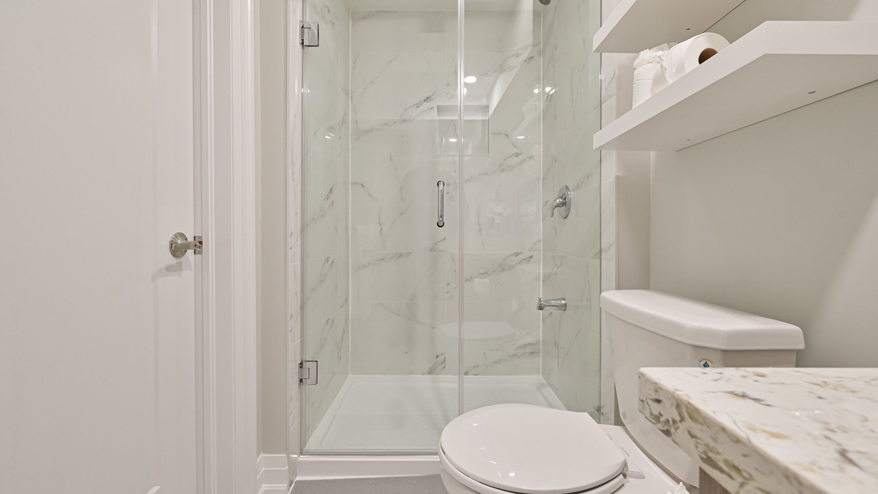Photo of Bathroom in Hurontario