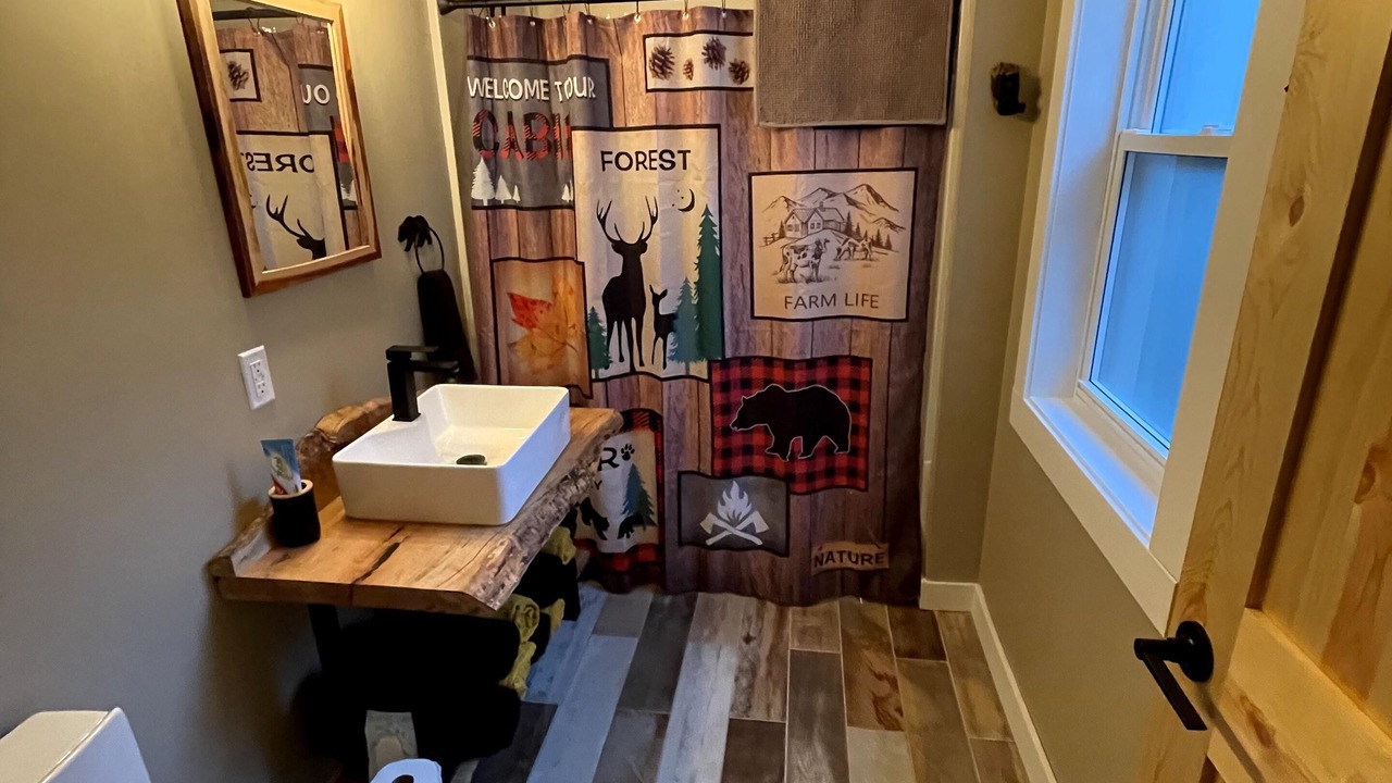 Photo of Bathroom in Georgian Bluffs