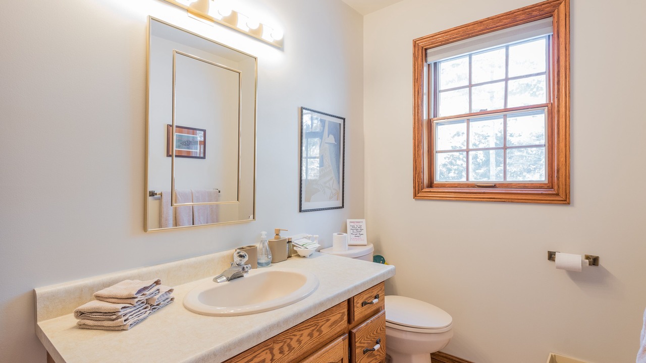 Photo of Bathroom in North Kawartha