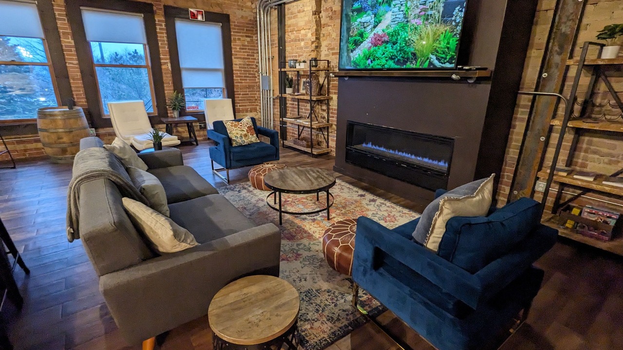 Photo of Livingroom in Downtown - Waterfront