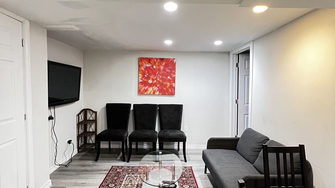 Photo of Livingroom in Newmarket