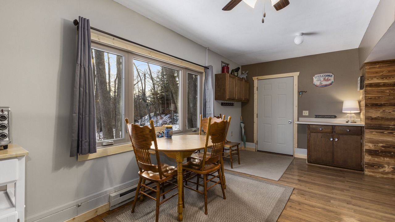 Photo of Outdoor in Emily