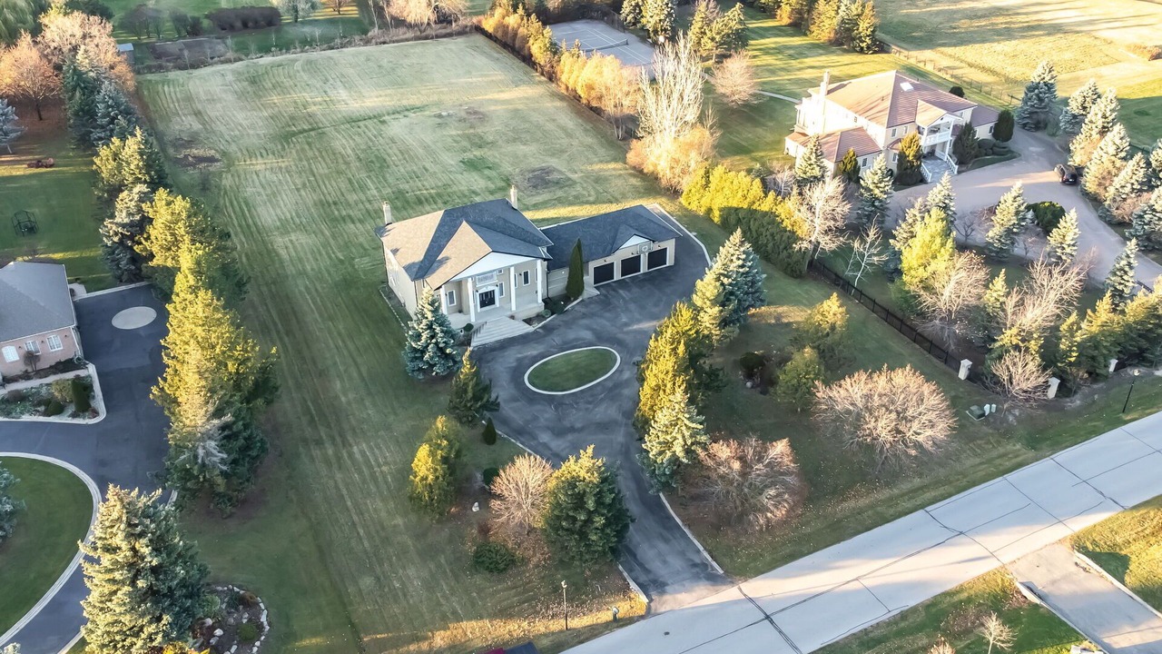 Photo of Outdoor in Brampton