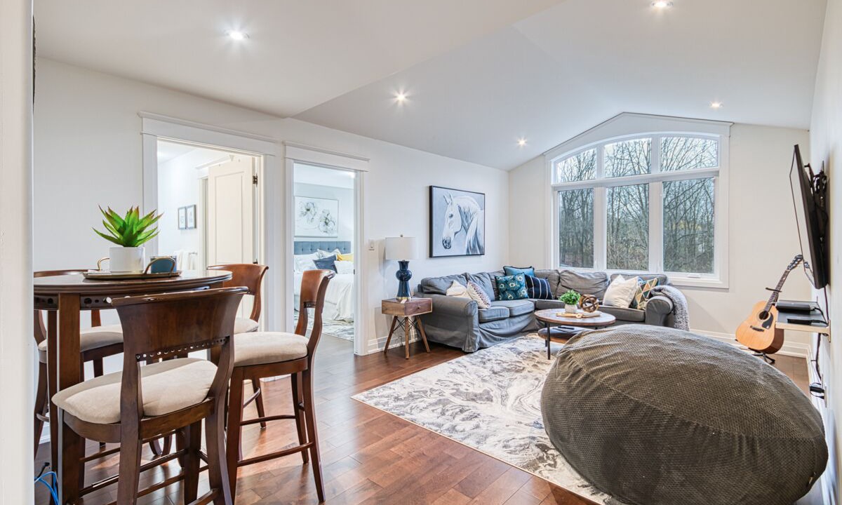 Photo of Livingroom in Caledonia