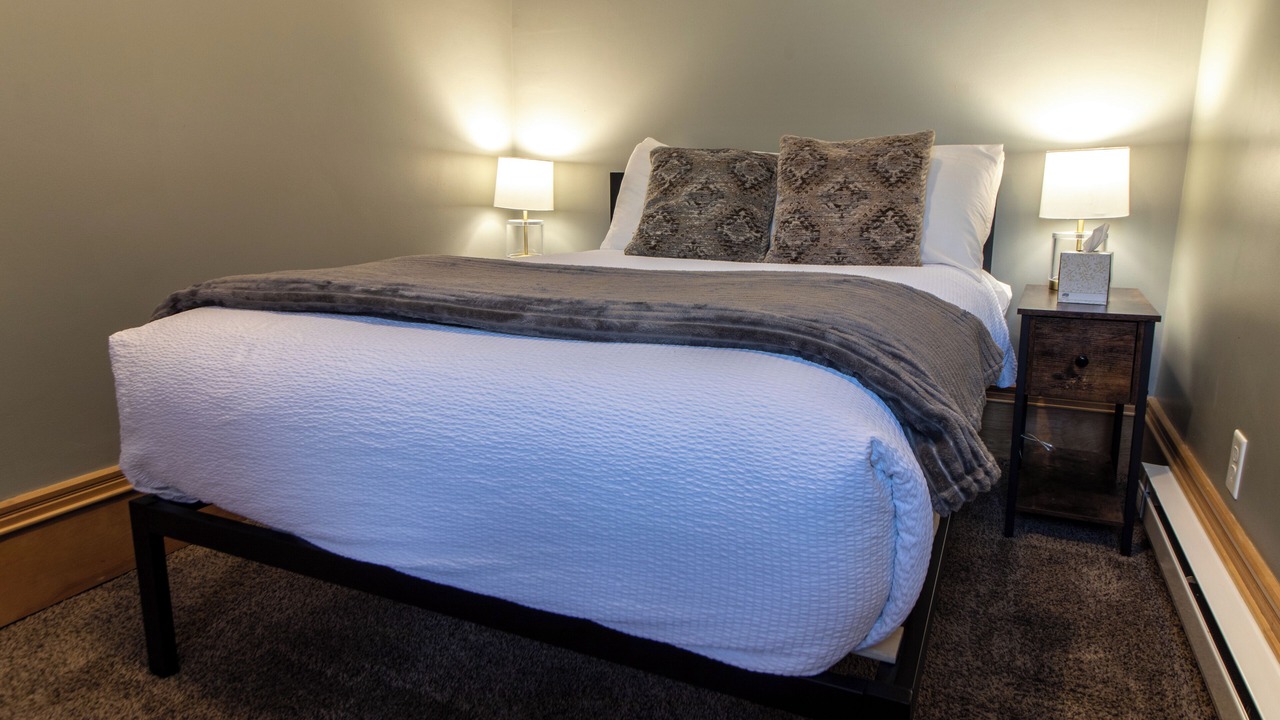 Photo of Bedroom in Downtown - Waterfront