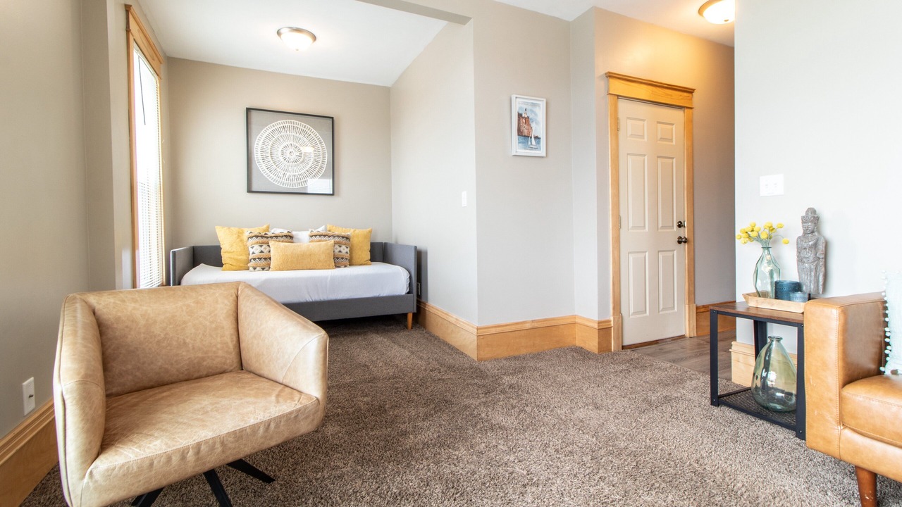 Photo of Livingroom in Downtown - Waterfront