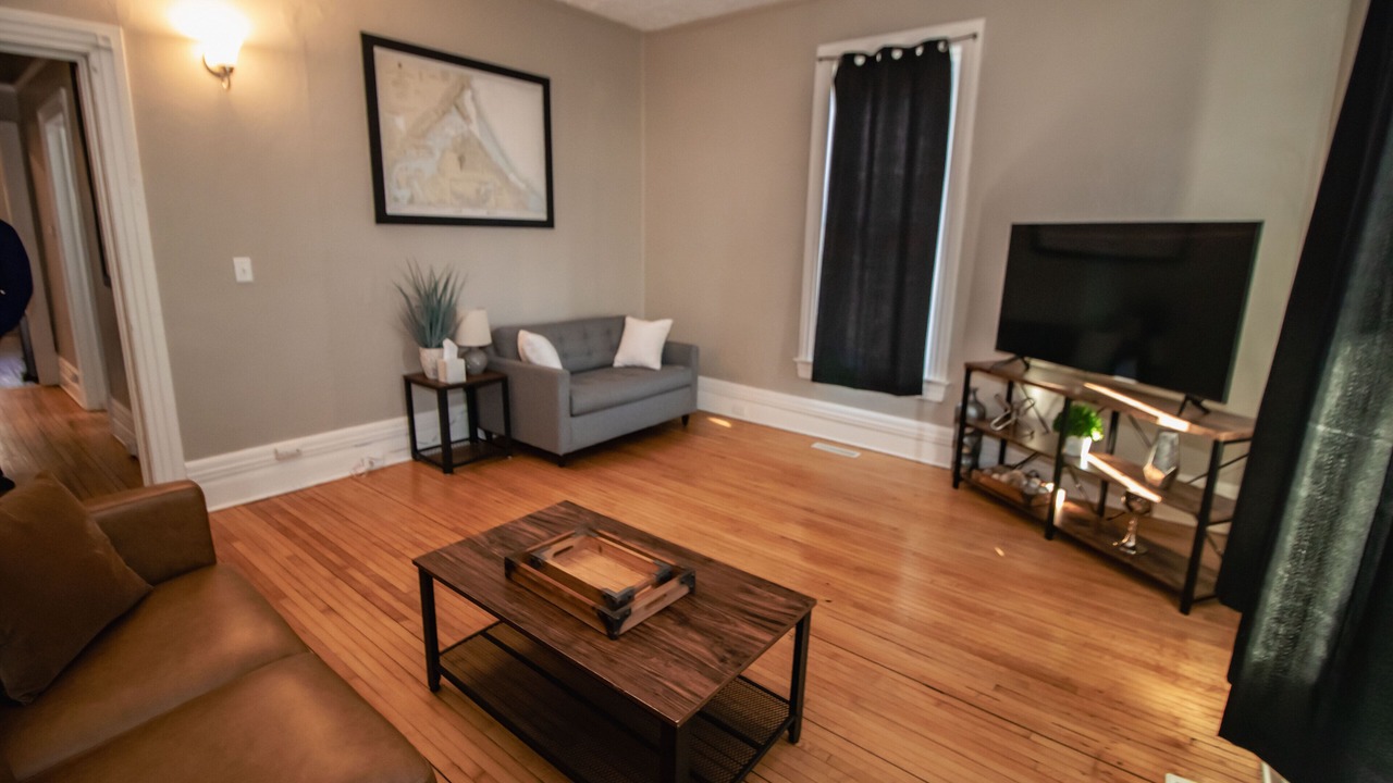 Photo of Livingroom in Observation Hill