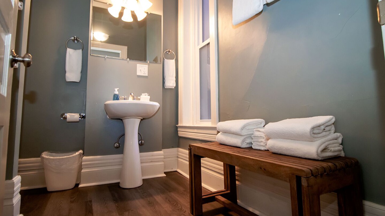 Photo of Bathroom in Observation Hill
