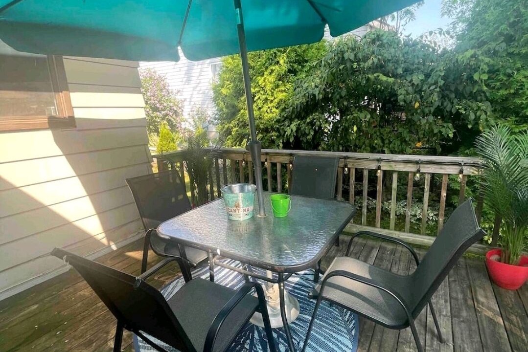 Photo of Outdoor in Long Point