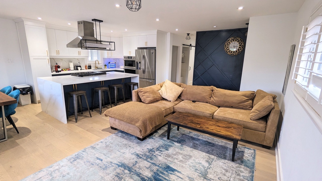 Photo of Livingroom in Richview
