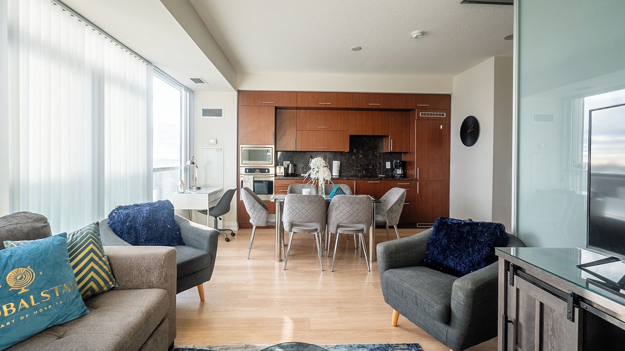 Photo of Livingroom in Willowdale