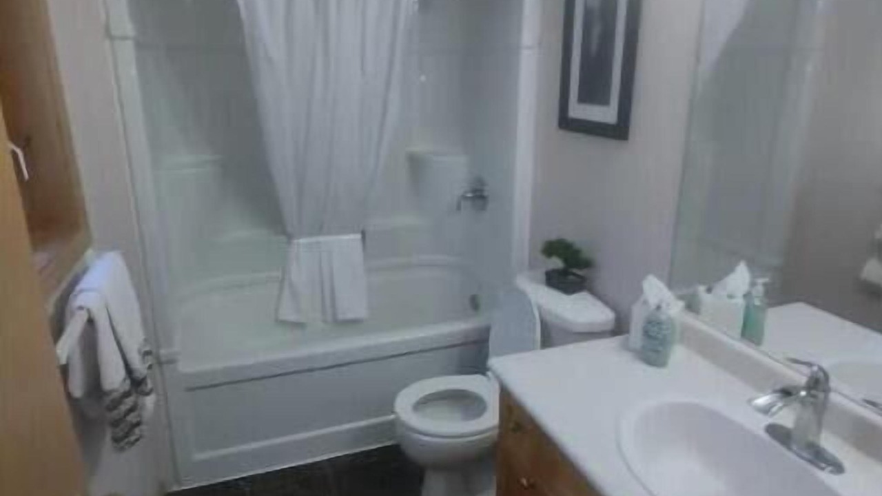 Photo of Bathroom in Thunder Bay