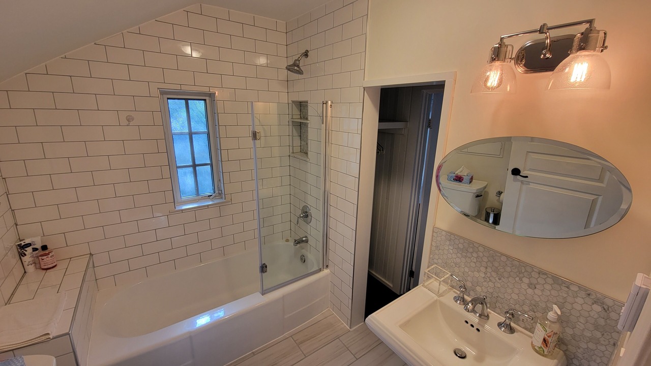 Photo of Bathroom in Bala