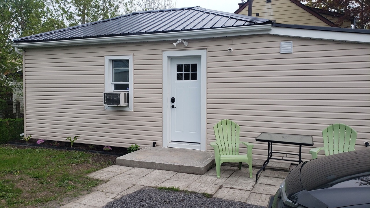 Photo of Outdoor in Rideau Heights