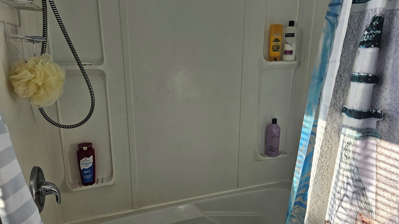 Photo of Bathroom in Campbellford