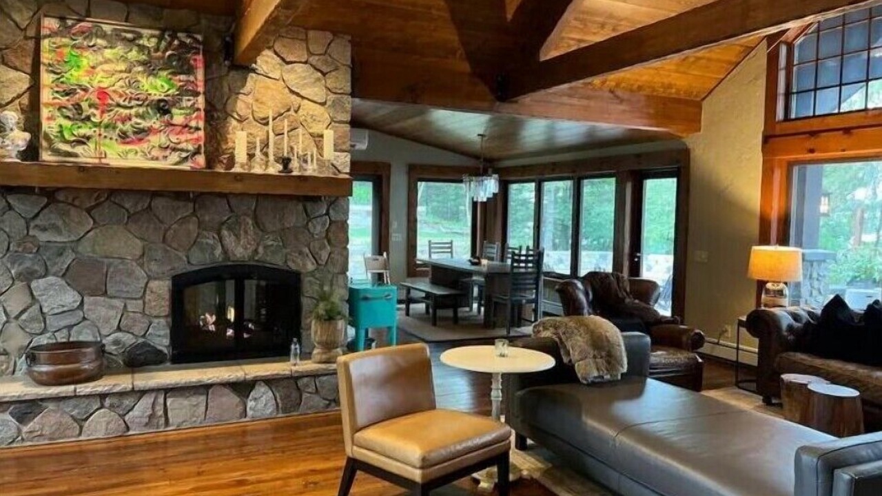 Photo of Livingroom in Pine River