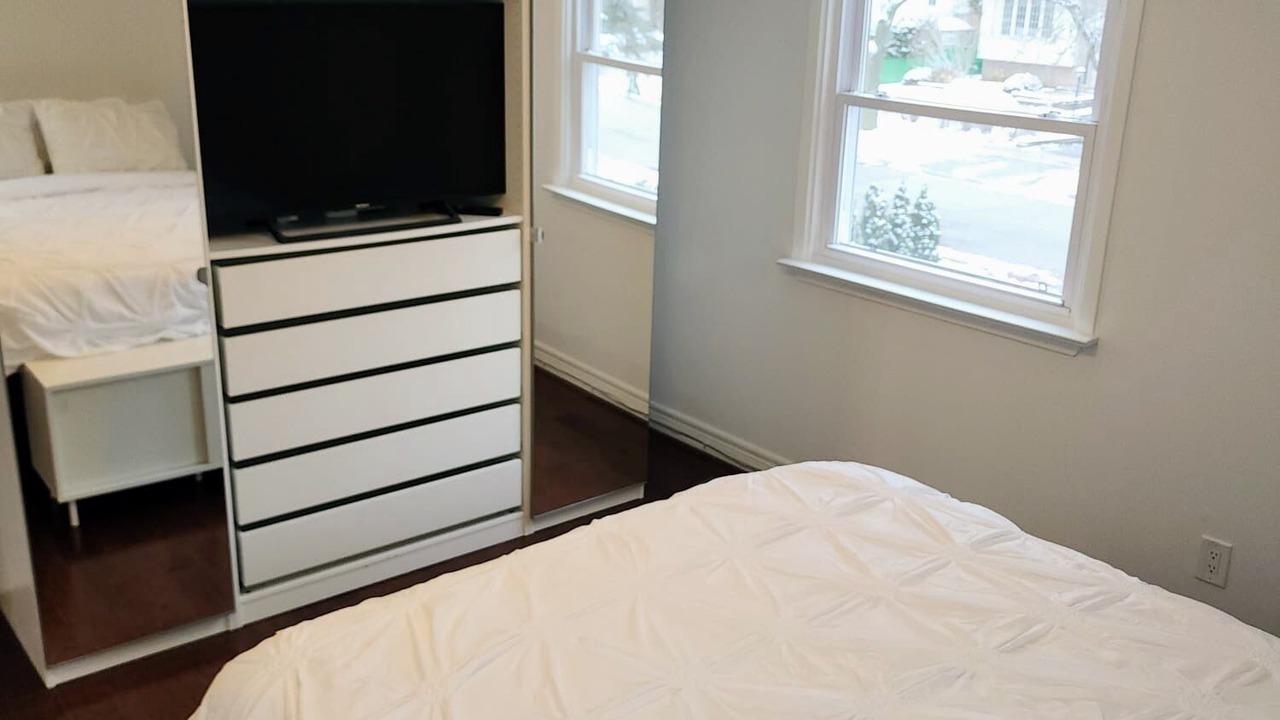 Photo of Bedroom in Richmond Hill