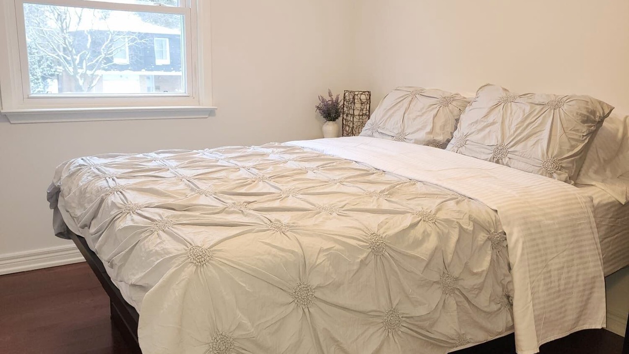 Photo of Bedroom in Richmond Hill