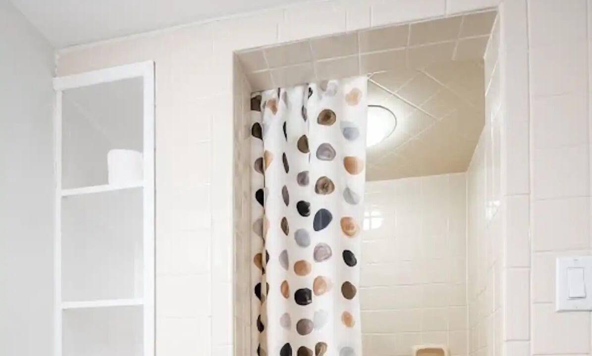 Photo of Bathroom in Mineola