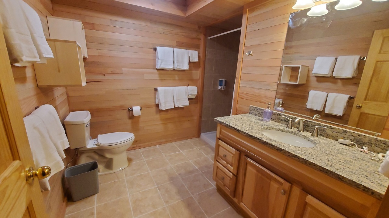 Photo of Bathroom in Hackensack