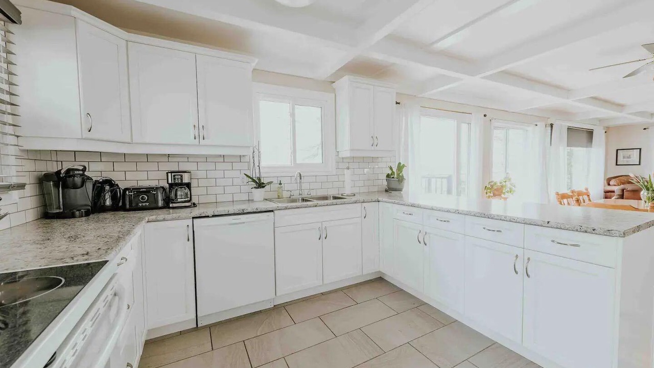 Photo of Kitchen in Centre Hastings