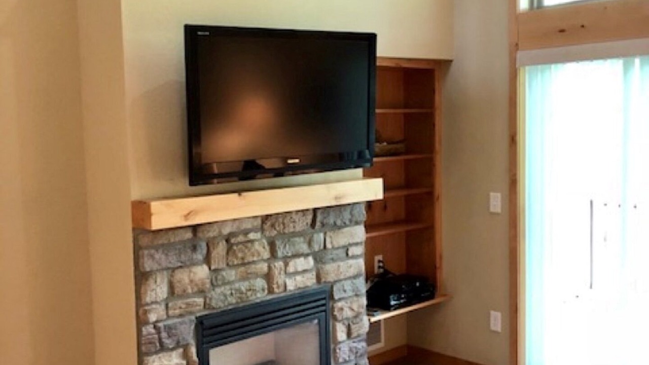 Photo of Livingroom in Lake Shore