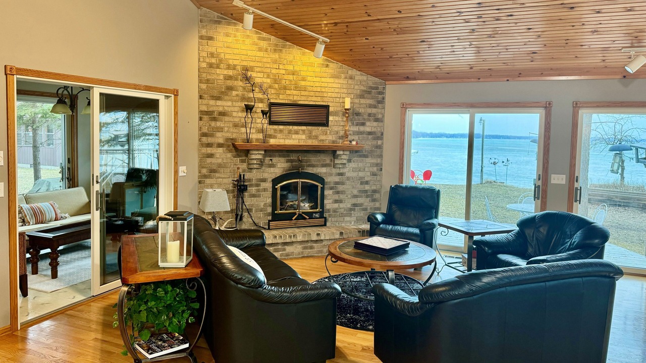 Photo of Livingroom in Spicer