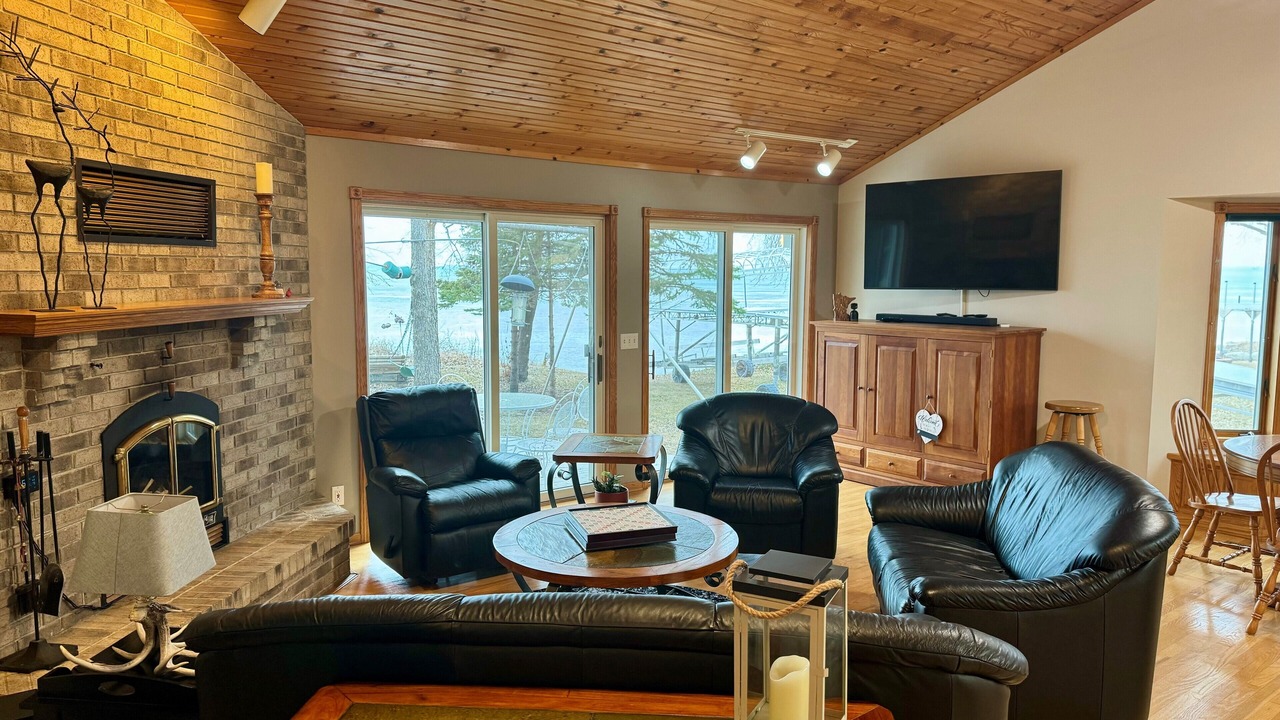 Photo of Livingroom in Spicer