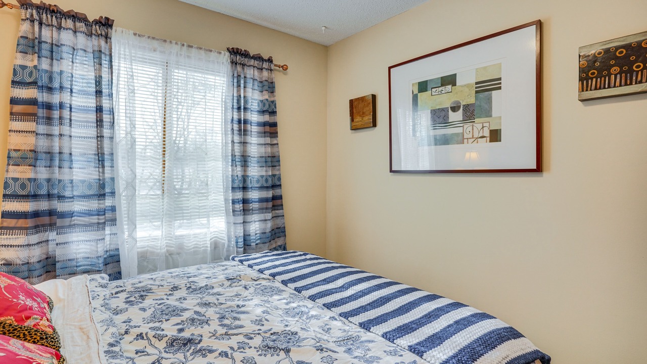 Photo of Bedroom in Savage