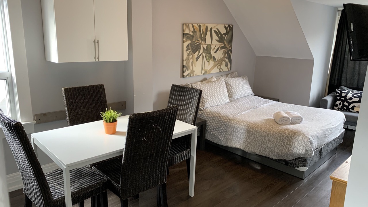 Photo of Bedroom in Upper Beaches