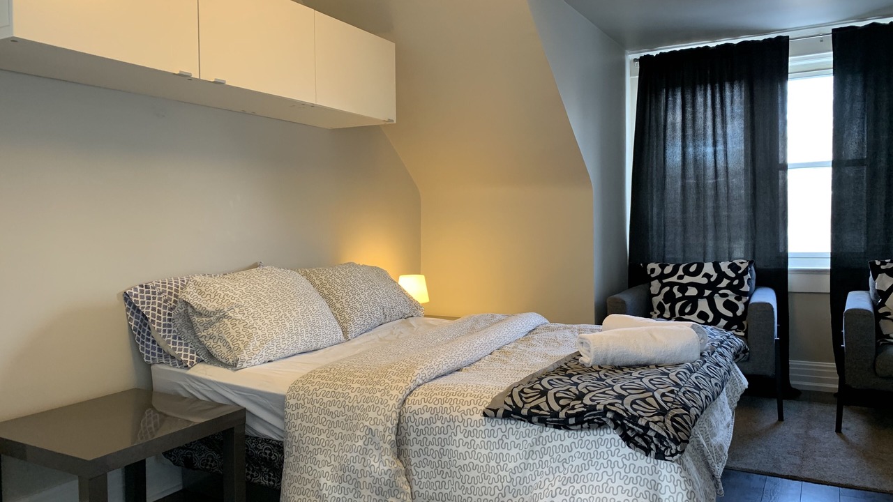 Photo of Bedroom in Upper Beaches
