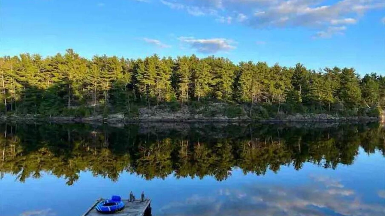 Photo of Others in Byng Inlet