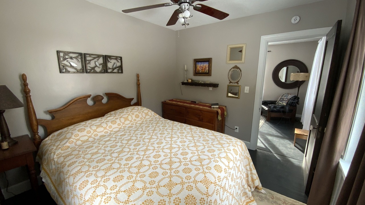 Photo of Bedroom in Remer