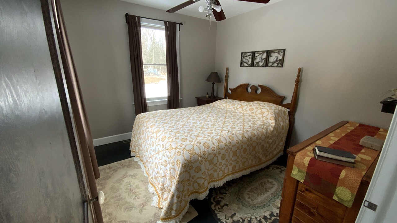 Photo of Bedroom in Remer