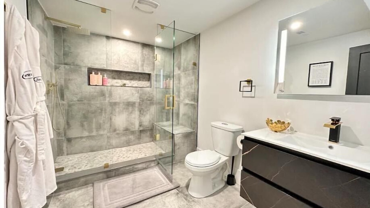 Photo of Bathroom in Grimsby