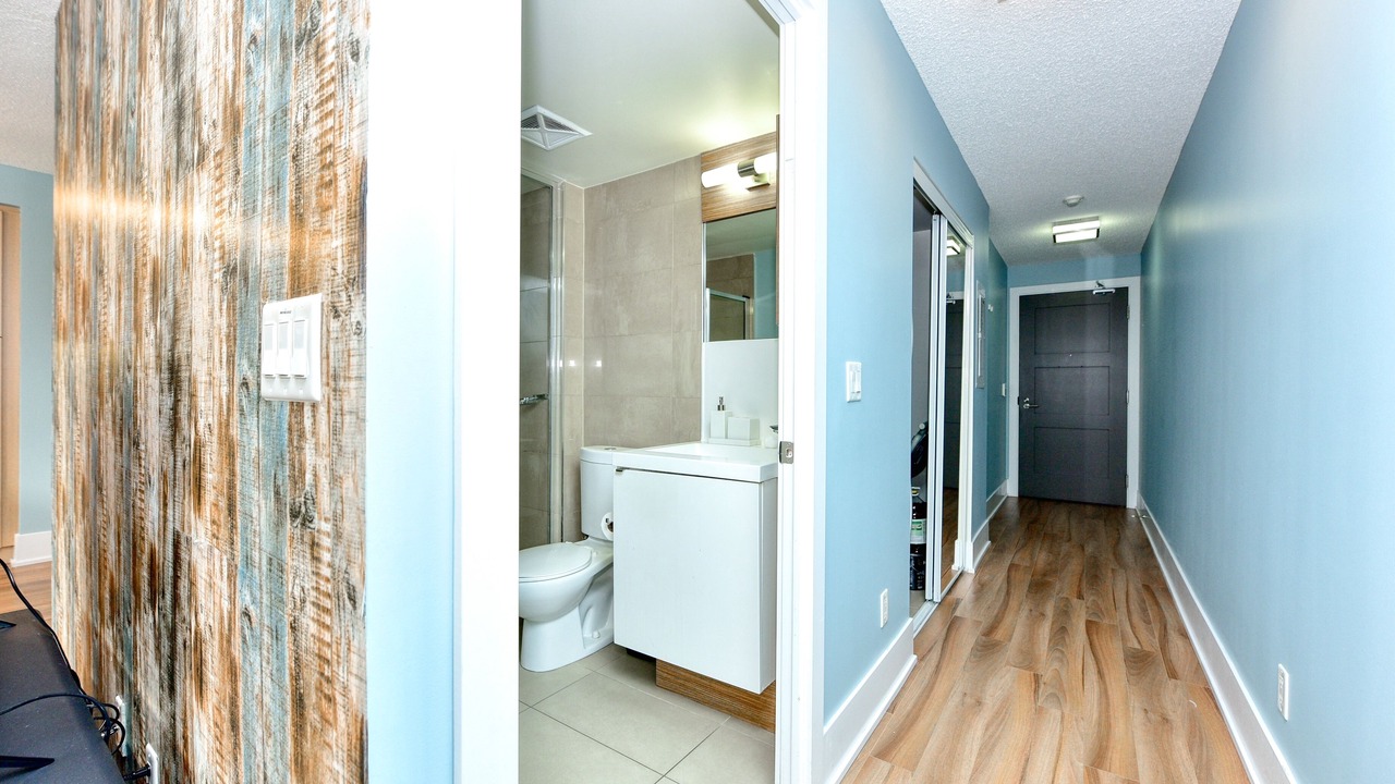 Photo of Bathroom in Toronto Entertainment District
