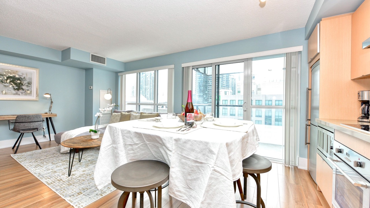 Photo of Kitchen in Toronto Entertainment District