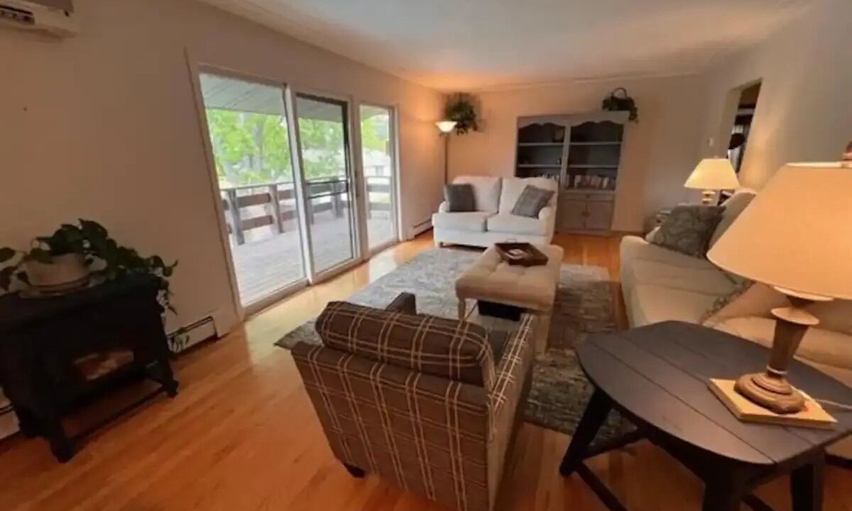 Photo of Livingroom in Cloquet