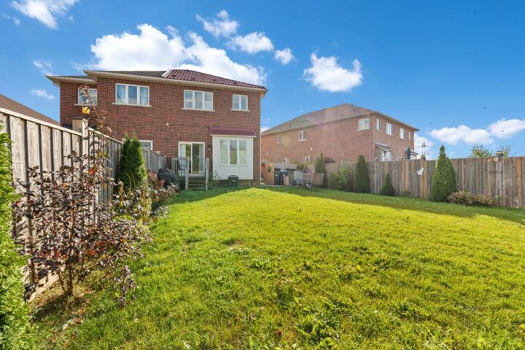 Photo of Outdoor in Meadowvale Village