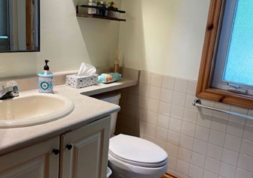 Photo of Bathroom in Tiny