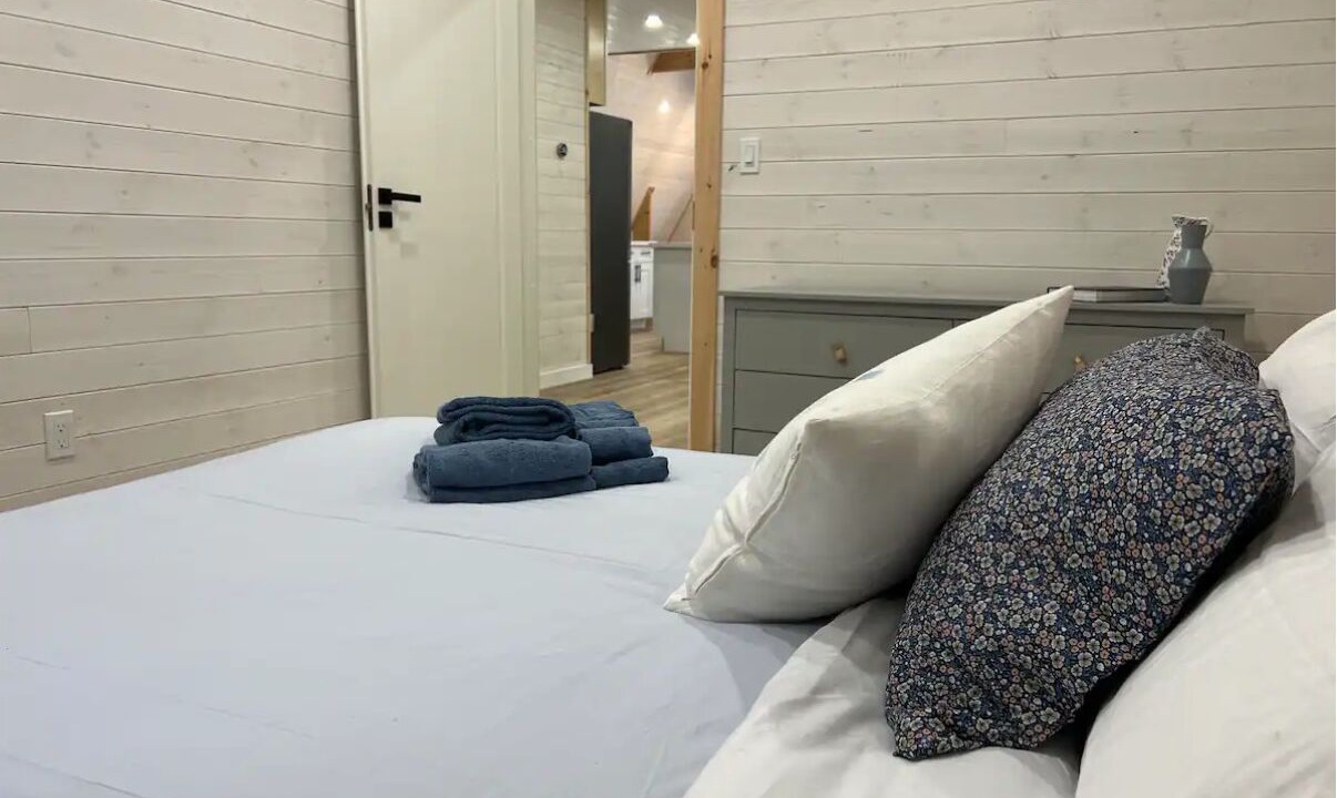 Photo of Bedroom in Georgian Bay